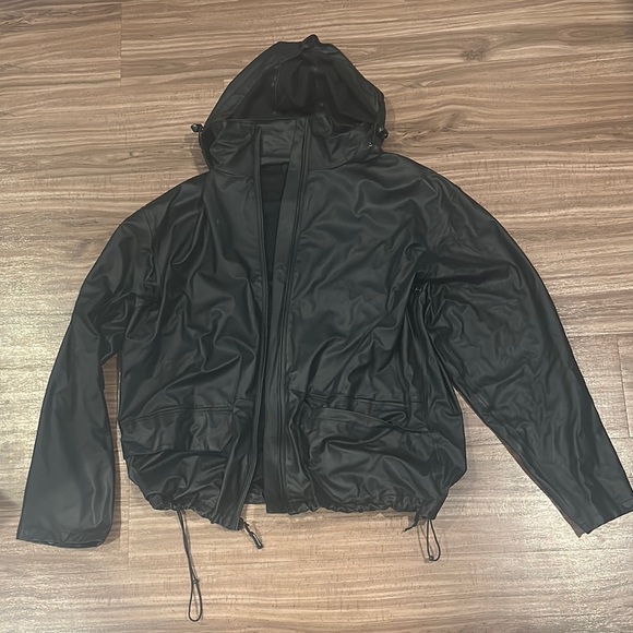 Helly Hansen leather Jacket men’s size XL - Picture 1 of 3
